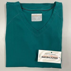 NWT Sketchers Hunter Green Women’s Scrub Top Size 3XL